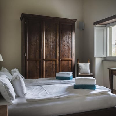 Pian di Radda | Luxury Villa for 12 with pool, gym & sauna