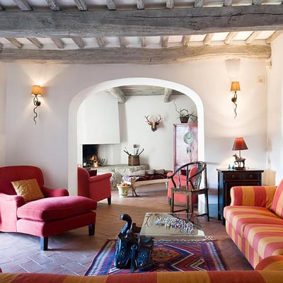Pipistrelli | Luxury villa and pool in private woods near Siena