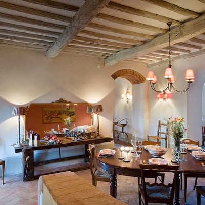 Pipistrelli | Luxury villa and pool in private woods near Siena