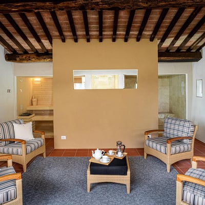 Podere Castello | Accessible Chianti Villa for 14 with Infinity Pool