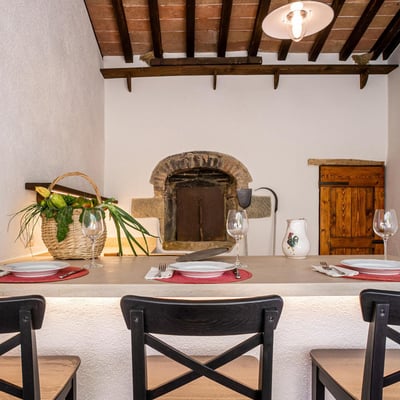 Podere Castello | Accessible Chianti Villa for 14 with Infinity Pool
