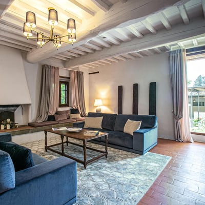 Podere Castello | Accessible Chianti Villa for 14 with Infinity Pool