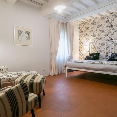 Podere Castello | Accessible Chianti Villa for 14 with Infinity Pool