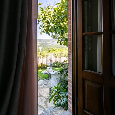 Podere Castello | Accessible Chianti Villa for 14 with Infinity Pool