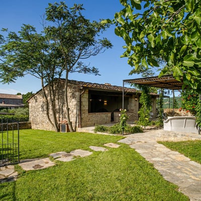Podere Castello | Accessible Chianti Villa for 14 with Infinity Pool
