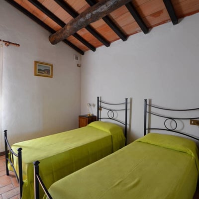 Ragnana | Traditional Tuscan Farmhouse Walking Distance to Village