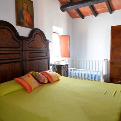 Ragnana | Traditional Tuscan Farmhouse Walking Distance to Village