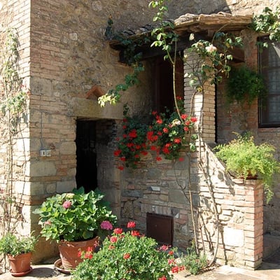 Ragnana | Traditional Tuscan Farmhouse Walking Distance to Village