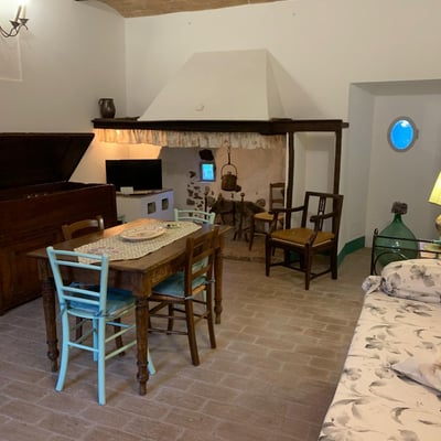 Stigliano: Tower Two | Tuscan apartment for 2 in a medieval tower