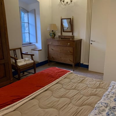 Stigliano: Tower Three | Apartment in a medieval Sienese tower