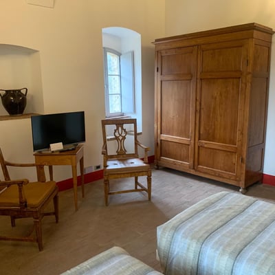 Stigliano: Tower Four | Stay in a Medieval Tower near Siena