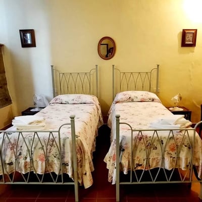 Villa Bianca | Elegant villa for 26 in the Val d'Orcia