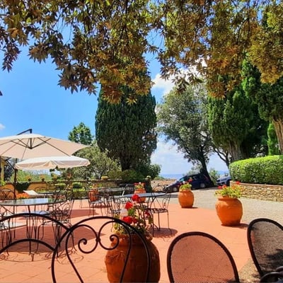 Villa Bianca | Elegant villa for 26 in the Val d'Orcia