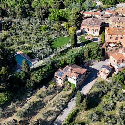 Villa Castelmuzio | Village Villa for 18 near Pienza with pool and AC.