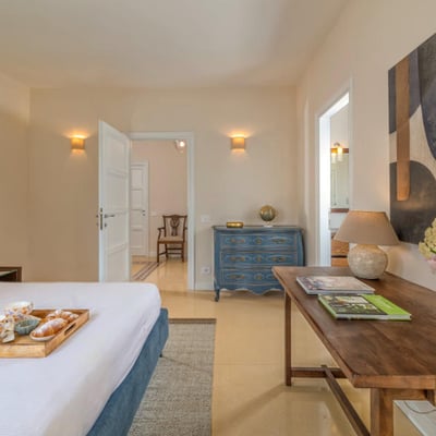 Villa Castelmuzio | Village Villa for 18 near Pienza with pool and AC.