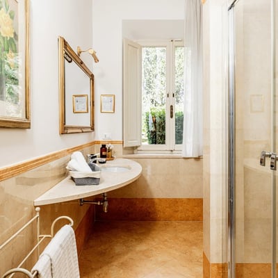 Villa Lucia | Historic Italian Villa near Monteriggioni for 14 guests