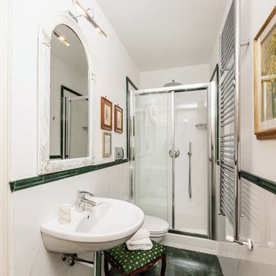 Villa Lucia | Historic Italian Villa near Monteriggioni for 14 guests