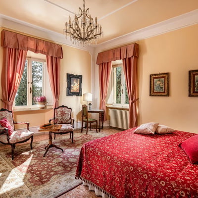 Villa Lucia | Historic Italian Villa near Monteriggioni for 14 guests