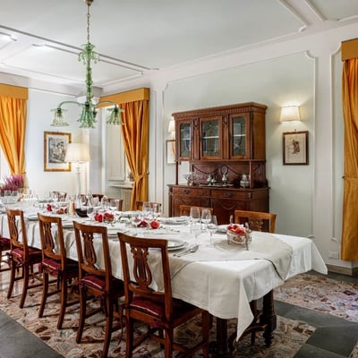 Villa Lucia | Historic Italian Villa near Monteriggioni for 14 guests