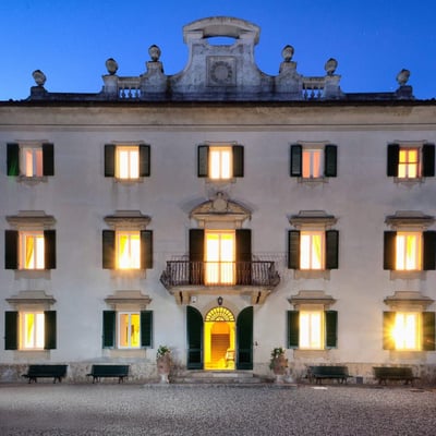 Villa Lucia | Historic Italian Villa near Monteriggioni for 14 guests