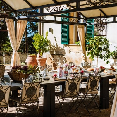 Villa Lucia | Historic Italian Villa near Monteriggioni for 14 guests