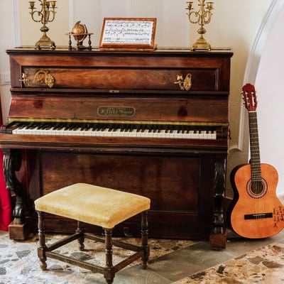 Villa Lucia | Historic Italian Villa near Monteriggioni for 14 guests