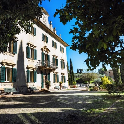 Villa Lucia | Historic Italian Villa near Monteriggioni for 14 guests