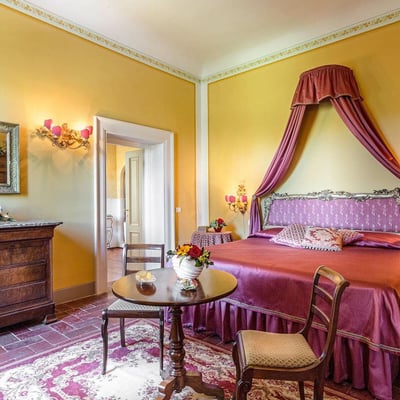 Antica | A 17th century villa for 12 close to Lucca