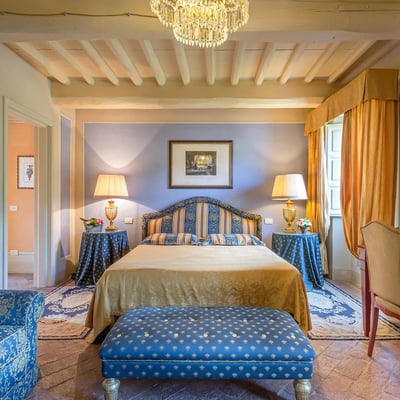 Villa Cosimo | Magnificent Historic Tuscan villa for 24