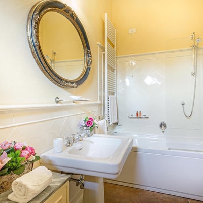 Villa Cosimo | Magnificent Historic Tuscan villa for 24