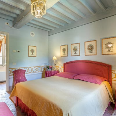 Villa Cosimo | Magnificent Historic Tuscan villa for 24