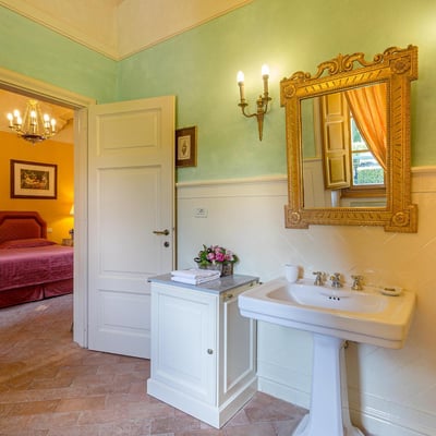 Villa Cosimo | Magnificent Historic Tuscan villa for 24