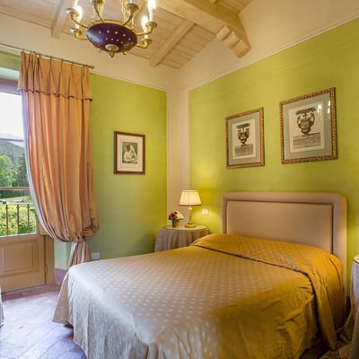 Villa Cosimo | Magnificent Historic Tuscan villa for 24