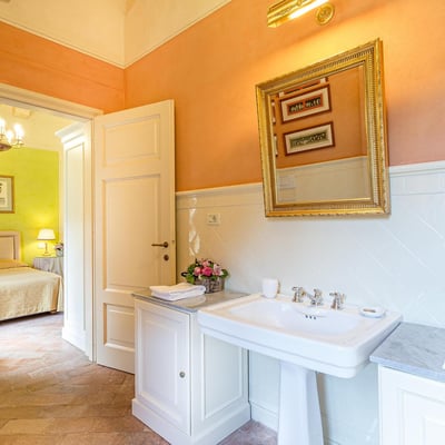 Villa Cosimo | Magnificent Historic Tuscan villa for 24