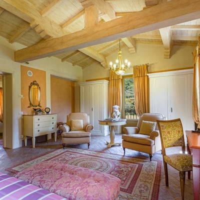 Villa Cosimo | Magnificent Historic Tuscan villa for 24
