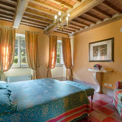 Villa Cosimo | Magnificent Historic Tuscan villa for 24