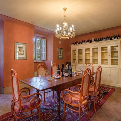 Villa Cosimo | Magnificent Historic Tuscan villa for 24