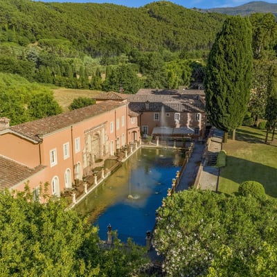 Villa Cosimo | Magnificent Historic Tuscan villa for 24