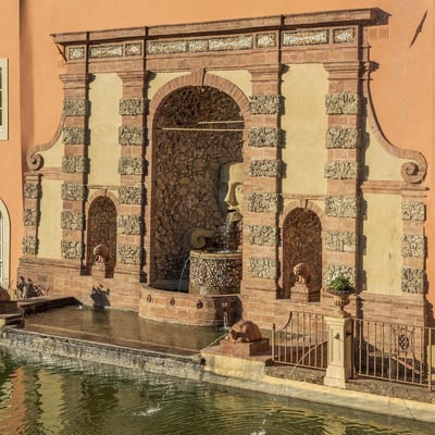 Villa Cosimo | Magnificent Historic Tuscan villa for 24