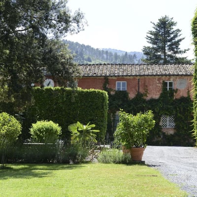 Orologio | Tuscan villa near Lucca and the Italian Riviera