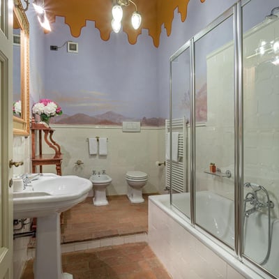 Salviati | A luxury villa with a private lake close to Lucca