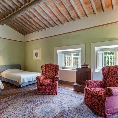 Villa Ponte | Majestic Villa near Lucca with pool and gardens