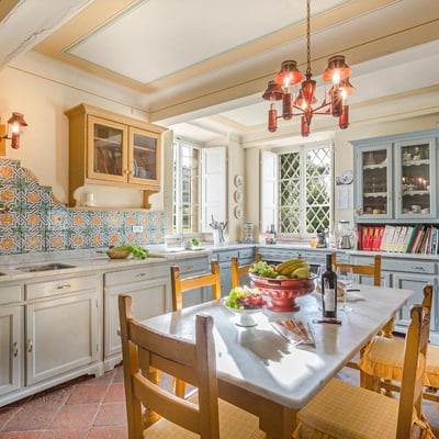 Villa Ponte | Majestic Villa near Lucca with pool and gardens