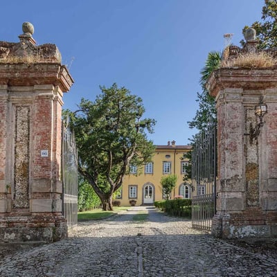 Villa Quirico | Historic Lucca Villa for 22 with Private Pool