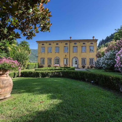 Villa Quirico | Historic Lucca Villa for 22 with Private Pool