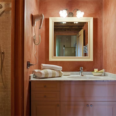 Bonazza | Chianti Villa for 20 with 650m² Wellness Center and Vineyard Views