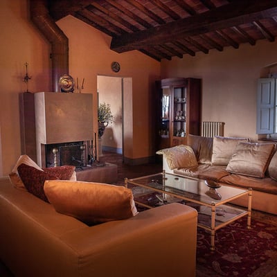 Colle di Sotto | A hilltop retreat near Florence