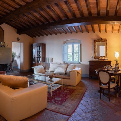 Colle di Sotto | A hilltop retreat near Florence