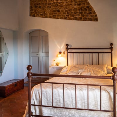 Colle di Sotto | A hilltop retreat near Florence