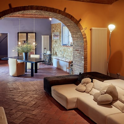 Colle di Sotto | A hilltop retreat near Florence
